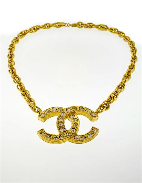 chanel classic pendant|chanel necklaces official website.